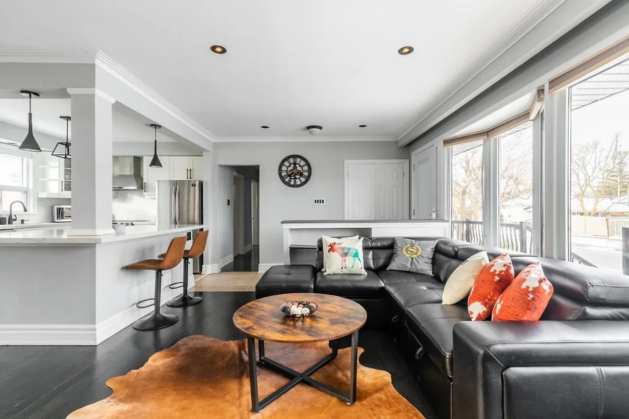 Luxury 3Br House With Bbq By Globalstayトロント 別荘
